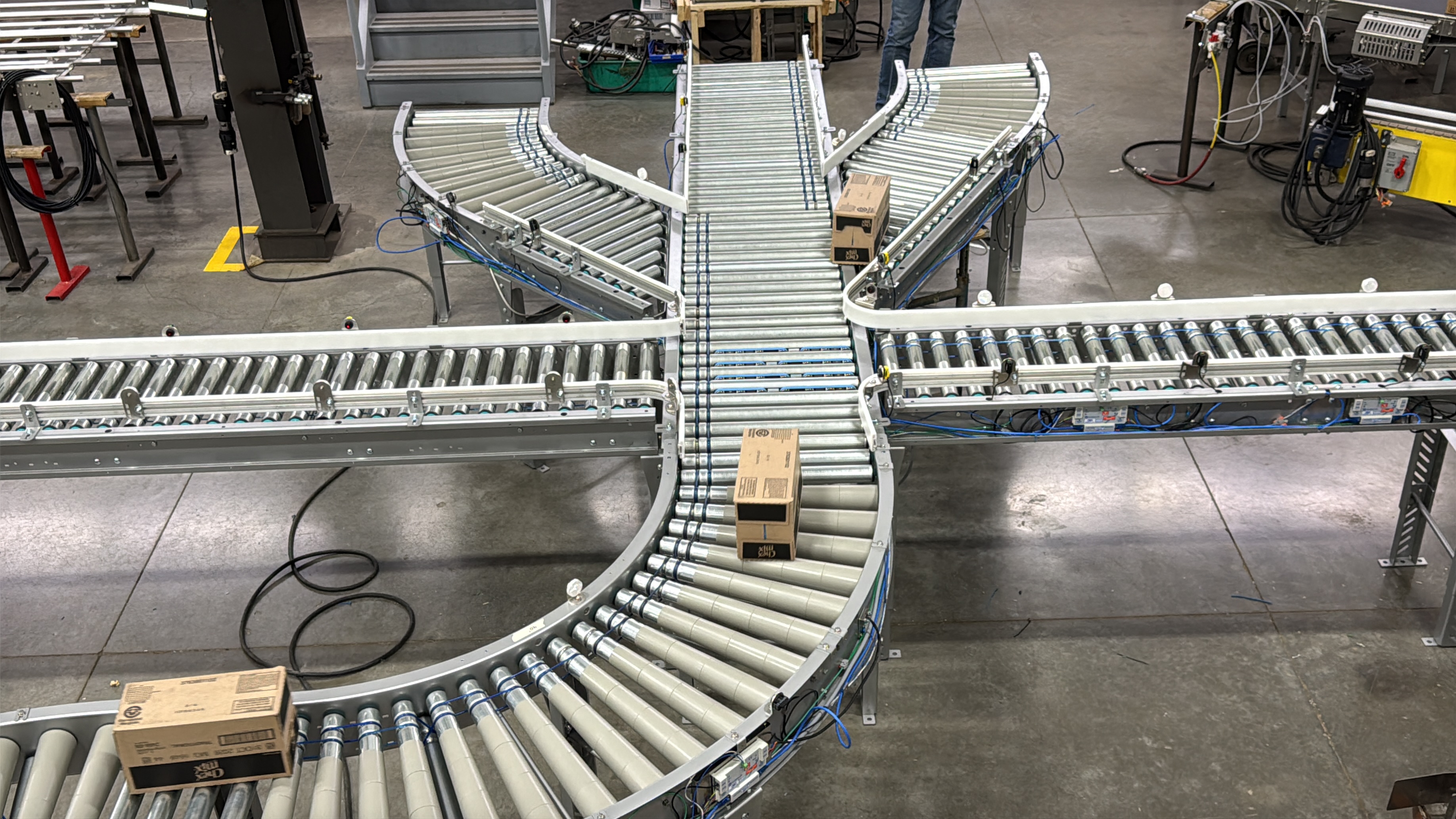 Motor Driven Roller Conveyor