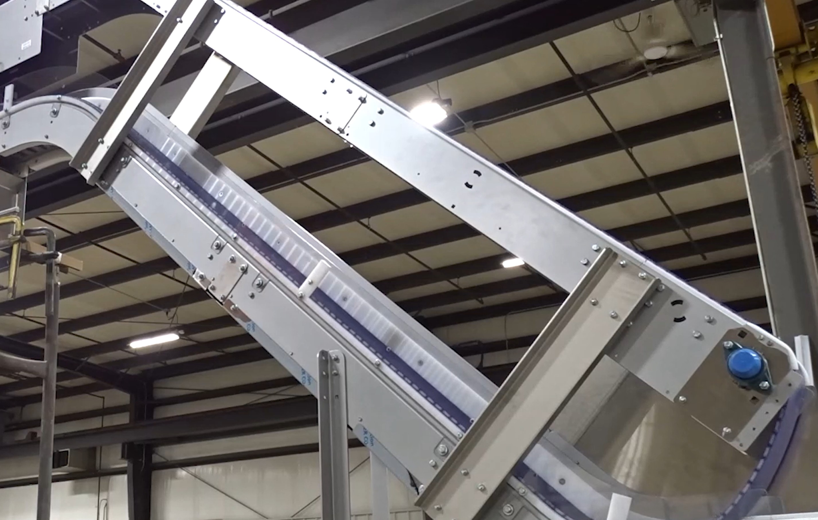 Draper Z Incline Conveyor by Nercon